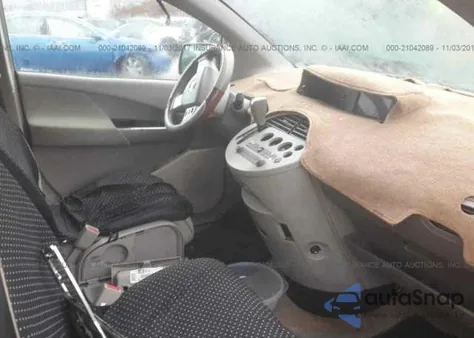 2004 Nissan Quest S/Se/Sl z USA, uszkodzony, nr VIN 5N1BV28U44N370109